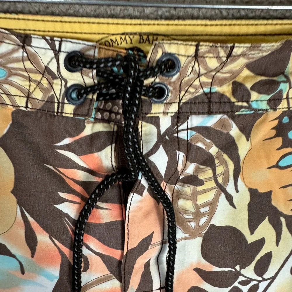 Tommy Bahama tommy bahama